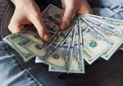 يستمر الدولار في الارتفاع..اليورو تجاوز حاجز 4 شواقل