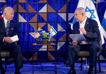 أكسيوس: بايدن قال لنتنياهو إذا لم تغيّر إسرائيل مسارها في غزة "فلن نتمكن من دعمك