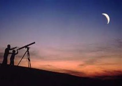 مفتي الديار الفلسطينية يدعو الى تحري شهر شوال يوم الاثنين