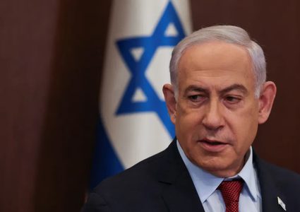 استطلاع: 49% من الإسرائيليين يعتقدون أن نتنياهو يتخذ قراراته بدوافع سياسية