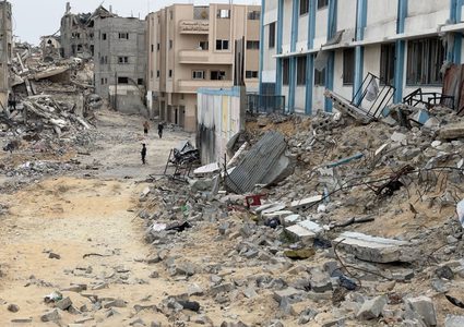 مدارس تابعة لوكالة غوث وتشغيل اللاجئين الفلسطينيين (أونروا) في مدينة خان يونس جنوبي قطاع غزة