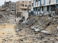 مدارس تابعة لوكالة غوث وتشغيل اللاجئين الفلسطينيين (أونروا) في مدينة خان يونس جنوبي قطاع غزة
