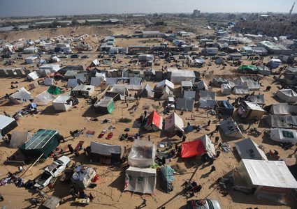 اشترت آلاف الخيم: هكذا تستعد إسرائيل لإجلاء سكان رفح