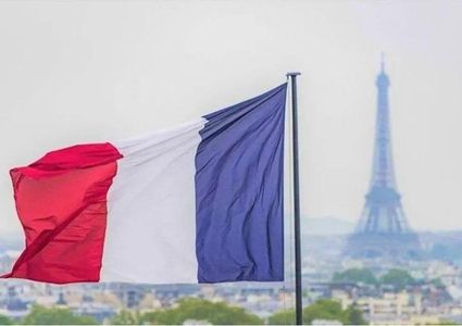 فرنسا تستدعي السفير الإيراني لنقل "رسالة حازمة" عقب الرد الإيراني على إسرائيل