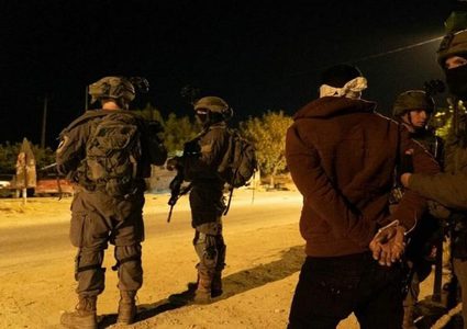هيئة الأسرى: الاحتلال اعتقل 40 مواطنا منذ يوم أمس في الضفة