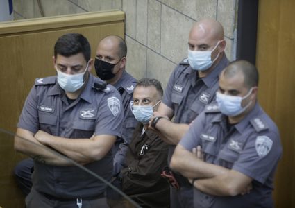 هيئة الأسرى : ادارة سجون الاحتلال تواصل عزل المعتقل يعقوب قادري منذ 32 شهرا