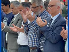 صلاة الغائب على شــهداء فلسطين وغزة في جامعة النجاح الوطنية خلال وقفة مناصرة و دعم للمؤسسات التعليمية في قطاع غــزة.