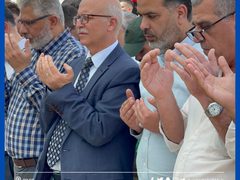 صلاة الغائب على شــهداء فلسطين وغزة في جامعة النجاح الوطنية خلال وقفة مناصرة و دعم للمؤسسات التعليمية في قطاع غــزة.