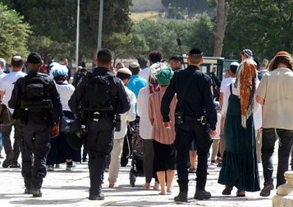 اقتحامات متواصلة للأقصى في عيد الفصح اليهودي