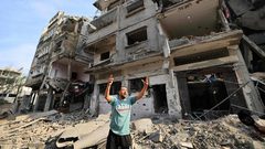 206 أيام للحرب: إسرائيل تواصل القصف ولا تقدم في مسار الهدنة