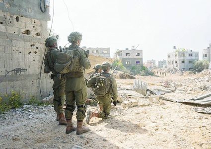 إعلام عبري: إسرائيل وافقت على الانسحاب من محور نتساريم وسترسل وفدًا للقاهرة