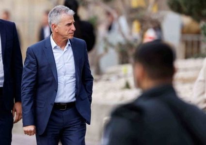 مسؤول إسرائيلي: لن يتم إرسال وفد إلى القاهرة حتى تقدم حماس ردها على صفقة مقترحة