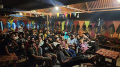 في دير البلح: مواطنون يتابعون مباراة ريال مدريد وبايرن ميونخ