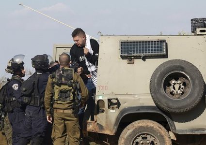 اعتقالات وسط اقتحامات متفرقة بالضفة