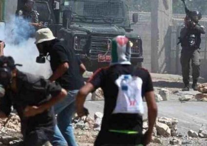 إصابات بالاختناق خلال مواجهات مع الاحتلال في قصرة