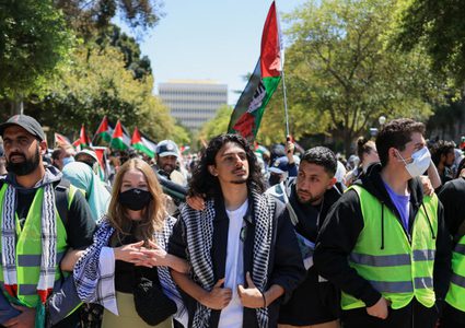 الصراع في غزة يُعد نقطة توتر في الشرق الأوسط.. وأمريكا مُجبرة على تهدئة الأوضاع