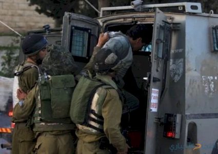 الاحتلال يعتقل مواطنين من نابلس ويقتحم قرى في المحافظة