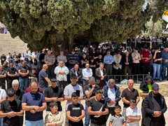 30 ألفا يؤدون صلاة الجمعة في رحاب المسجد الاقصى المبارك