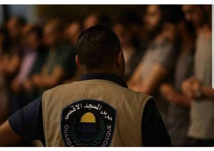الاحتلال يعتقل حارس قنصل اليونان في القدس بعد الاعتداء عليه