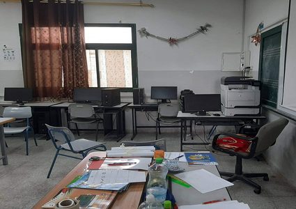 2100 طالب.. جنوب نابلس تفتح أبواب المدارس الافتراضية لطلبة غزة