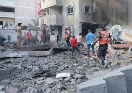 شهداء وجرحى في قصف للاحتلال استهدف شقة سكنية شرق مدينة غزة