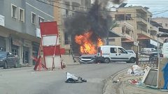 شهيدان وجريح جراء قصف الاحتلال مركبة مدنية جنوب لبنان