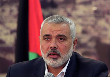 حماس تعيد النظر باستراتيجية التفاوض مع إسرائيل.. وواشنطن ترى أنه “لا يزال ممكنا