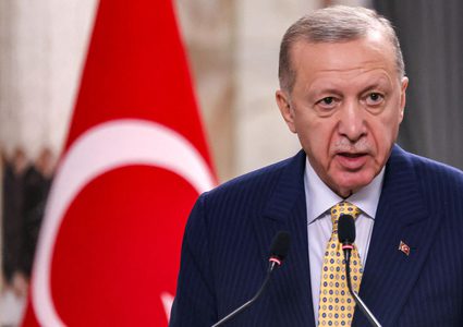 أردوغان: سنرغم إسرائيل على وقف إطلاق النار في غزة وحماس ليست إرهابية