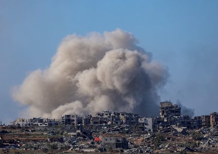 مجزرة جديدة في مخيم النصيرات راح ضحيتها 14 شهيدا