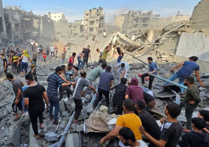 في اليوم الـ222 من العدوان: شهداء وجرحى وغارات مكثفة على عدة مناطق في قطاع غزة