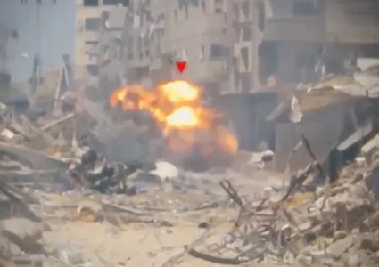 مقتل وجرح 20 جنديا إسرائيليا في تفجير مبنى مفخخ بجباليا