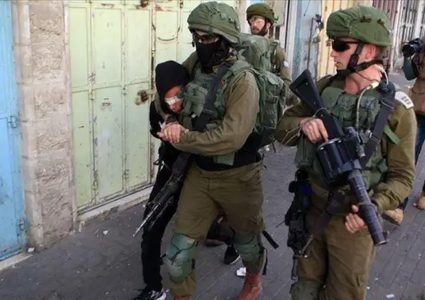 الاحتلال يعتقل طفلين من كفر مالك شرق رام الله