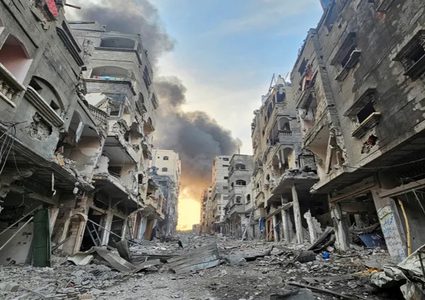 ثلاثة شهداء في قصف للاحتلال على مخيم المغازي