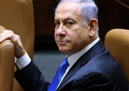 إسرائيل تبحث اتخاذ المزيد من الإجراءات العقابية ضد كبار المسؤولين في السلطة