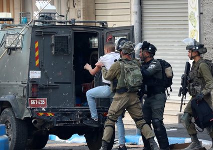 الاحتلال يعتقل 18 مواطنا من الضفة لترتفع حصيلة الاعتقالات منذ 7 أكتوبر إلى 8840