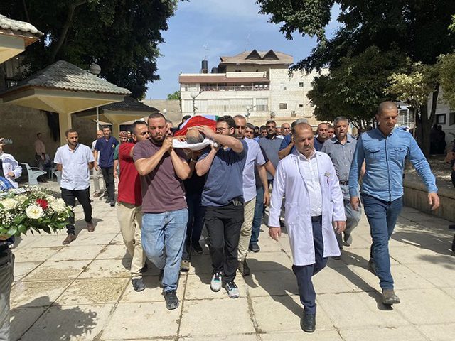 جماهير الشعب الفلسطيني تُشيع جثامين 12 شهيدا في جنين