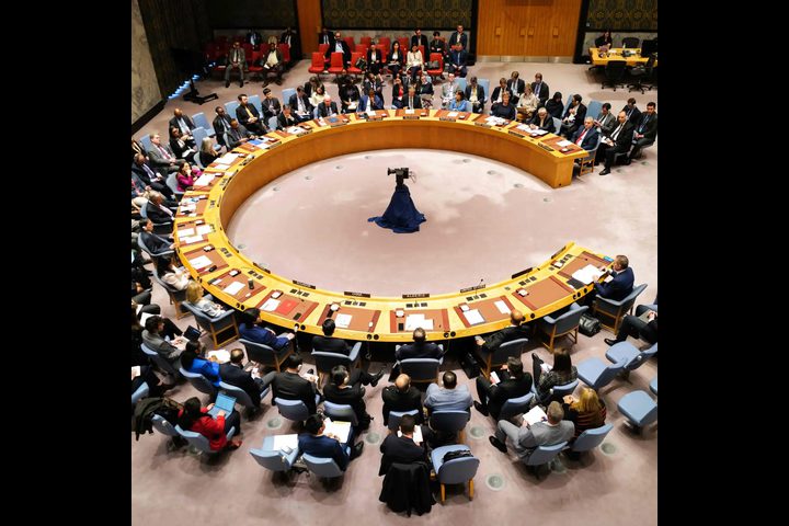 مجلس الأمن يصوت لصالح قرار يدين الاعتداءات على العاملين في المجال الإنساني