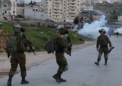 اندلاع مواجهات مع الاحتلال في بلدة بيت ريما شمال رام الله