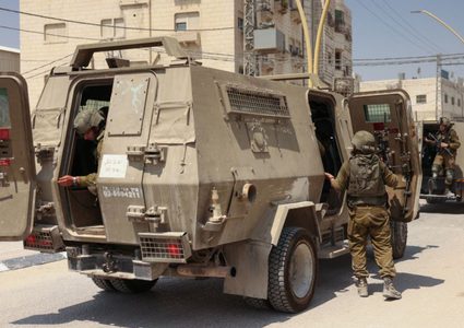 مواجهات مع الاحتلال في الجلمة ومداهمة منازل في جلبون