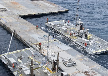 البنتاجون يعلن إزالة الرصيف البحري من أمام ساحل غزة مؤقتاً لإصلاحه