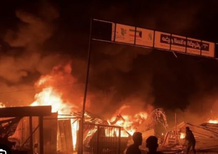 "الغارديان": الهجمات اللاإنسانية على رفح.. استراتيجية وحشية تتبعها "إسرائيل"