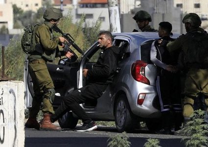 هيئة شؤون الأسرى : اعتقال 20 مواطنا على الأقل في الضفة