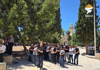 40 ألف مواطن يأدون صلاة الجمعة في المسجد الأقصى المبارك