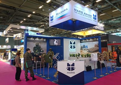 74 شركة إسرائيلية منعت من المشاركة في معرض دفاعي في فرنسا