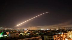 12 شهيدا على الأقل في قصف إسرائيلي على حلب السورية