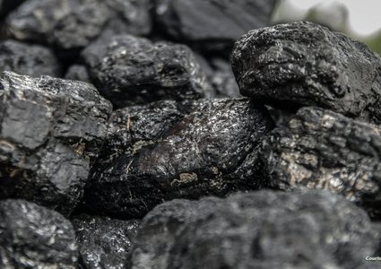 بسبب غزة.. أكبر موردي الفحم إلى إسرائيل يتحرك لـ"فرض قيود" ضدها