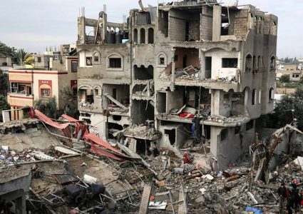 245 يوم من الحرب: شهداء وجرحى جراء قصف الاحتلال المتواصل على مختلف أرجاء القطاع