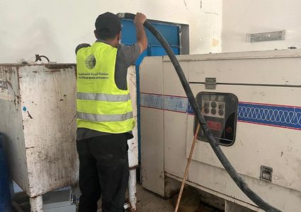 إدخال كميات جديدة من الوقود لتشغيل آبار المياه ومحطات الصرف الصحي في غزة