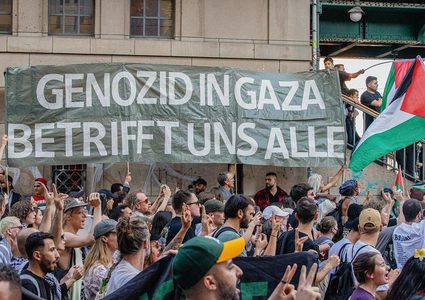 استمرار التظاهرات الداعمة لفلسطين في برلين رغم القمع من قبل الشرطة الألمانية