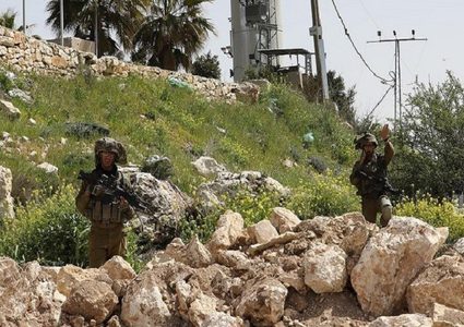 الاحتلال يقتحم كفر نعمة غرب رام الله ويستولي على تسجيلات كاميرات